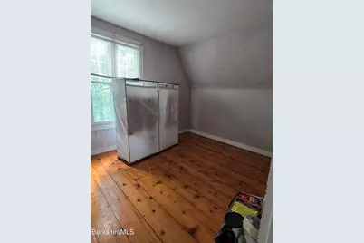 127 Depot St, Cheshire, MA 01225 - Photo 19