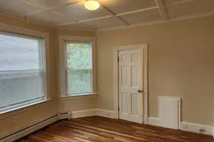 39 Onota St, Pittsfield, MA 01201 - Photo 3