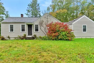 52 Sheffield Rd, Egremont, MA 01230 - Photo 1