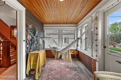453 Elm St, Pittsfield, MA 01201 - Photo 9