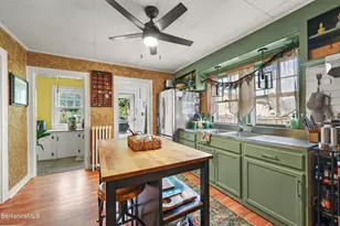 453 Elm St, Pittsfield, MA 01201 - Photo 23