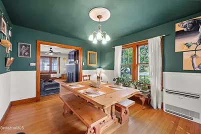 453 Elm St, Pittsfield, MA 01201 - Photo 21