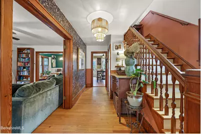 453 Elm St, Pittsfield, MA 01201 - Photo 11