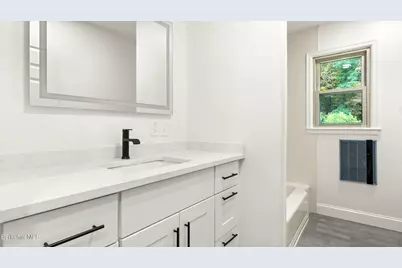37 Broadview Ter, Pittsfield, MA 01201 - Photo 21