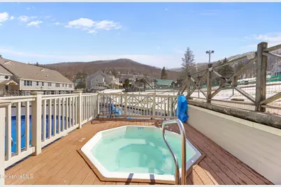 9123 Mountainside Dr, Hancock, MA 01237 - Photo 45