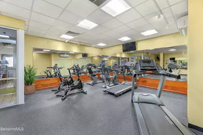 9123 Mountainside Dr, Hancock, MA 01237 - Photo 37