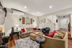 9123 Mountainside Dr, Hancock, MA 01237 - Photo 17
