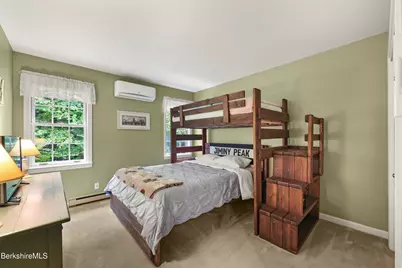 9123 Mountainside Dr, Hancock, MA 01237 - Photo 31