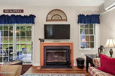 9123 Mountainside Dr, Hancock, MA 01237 - Photo 21
