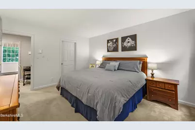 9123 Mountainside Dr, Hancock, MA 01237 - Photo 29