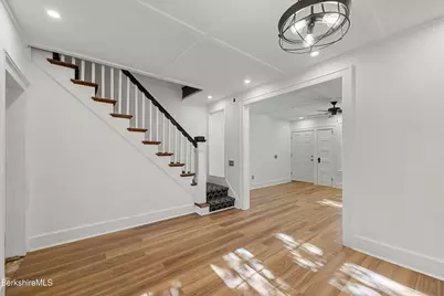 64-66 Stratford Ave, Pittsfield, MA 01201 - Photo 17