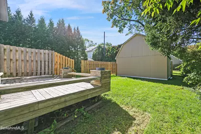 64-66 Stratford Ave, Pittsfield, MA 01201 - Photo 69