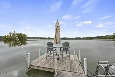 99 Narragansett Ave, Lanesborough, MA 01237 - Photo 3