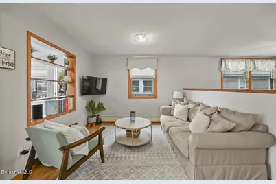 99 Narragansett Ave, Lanesborough, MA 01237 - Photo 11