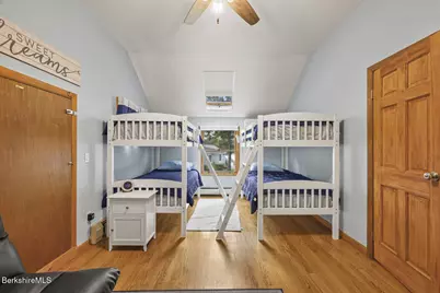 99 Narragansett Ave, Lanesborough, MA 01237 - Photo 21