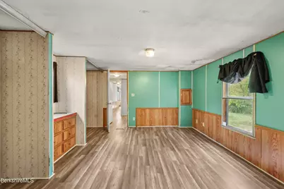 [Address not provided], Hinsdale, MA 01235 - Photo 15