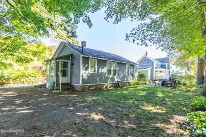 51-53 Brown St, Pittsfield, MA 01201 - Photo 27