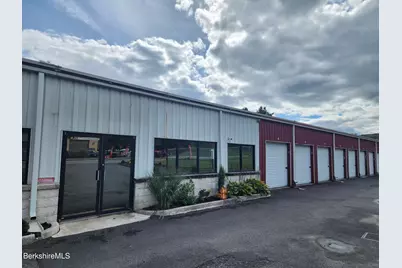 266 Unit 2 North St, Cheshire, MA 01225 - Photo 1
