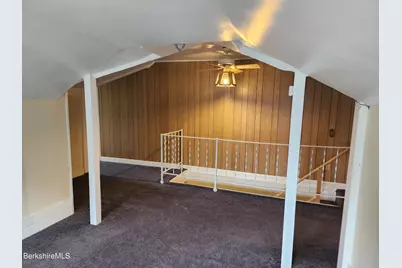 126 High St, Pittsfield, MA 01201 - Photo 31