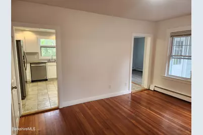 126 High St, Pittsfield, MA 01201 - Photo 9
