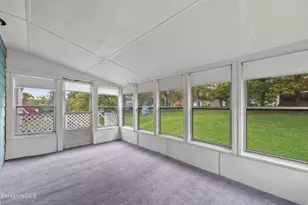 25 Brighton Ave, Pittsfield, MA 01201 - Photo 19