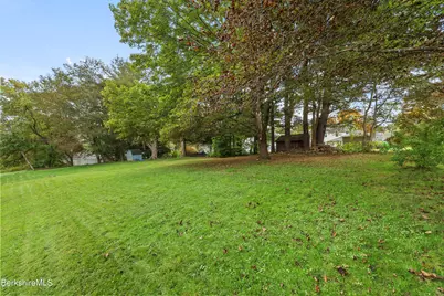 25 Brighton Ave, Pittsfield, MA 01201 - Photo 37