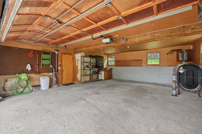 25 Brighton Ave, Pittsfield, MA 01201 - Photo 33