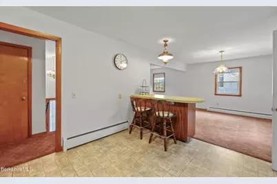 25 Brighton Ave, Pittsfield, MA 01201 - Photo 15