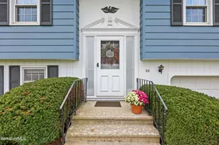 25 Brighton Ave, Pittsfield, MA 01201 - Photo 3