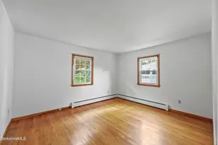 25 Brighton Ave, Pittsfield, MA 01201 - Photo 23