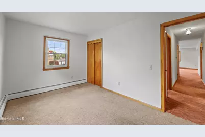 25 Brighton Ave, Pittsfield, MA 01201 - Photo 21