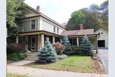 9 Summer St, Adams, MA 01220 - Photo 1