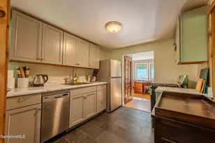 31 Old Carriage Rd, Becket, MA 01223 - Photo 9