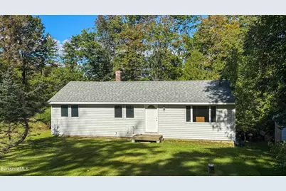 31 Old Carriage Rd, Becket, MA 01223 - Photo 25