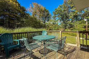 31 Old Carriage Rd, Becket, MA 01223 - Photo 13