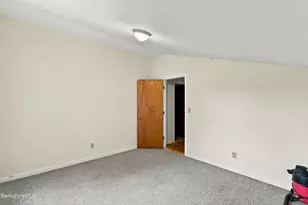 85 Clarendon St, Pittsfield, MA 01201 - Photo 25