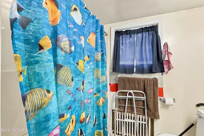 85 Clarendon St, Pittsfield, MA 01201 - Photo 19