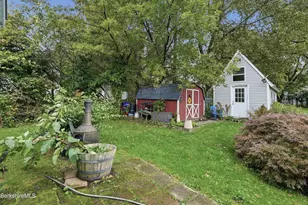 85 Clarendon St, Pittsfield, MA 01201 - Photo 39