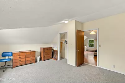85 Clarendon St, Pittsfield, MA 01201 - Photo 29