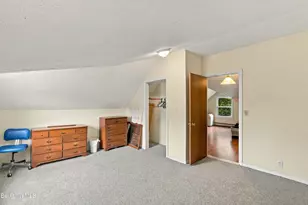85 Clarendon St, Pittsfield, MA 01201 - Photo 29