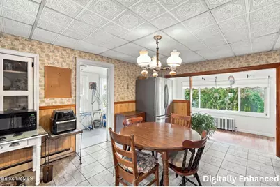 85 Clarendon St, Pittsfield, MA 01201 - Photo 11