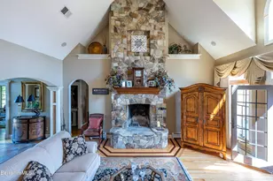 13 Silver St, Lanesborough, MA 01237 - Photo 11