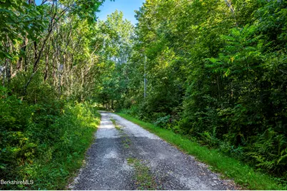 13 Silver St, Lanesborough, MA 01237 - Photo 31