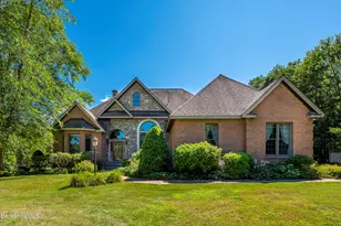13 Silver St, Lanesborough, MA 01237 - Photo 3