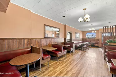 100 Fenn St, Pittsfield, MA 01201 - Photo 13