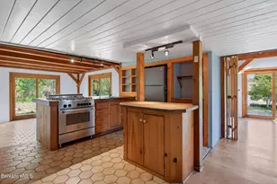 14 Glendale Middle Rd, Stockbridge, MA 01262 - Photo 17