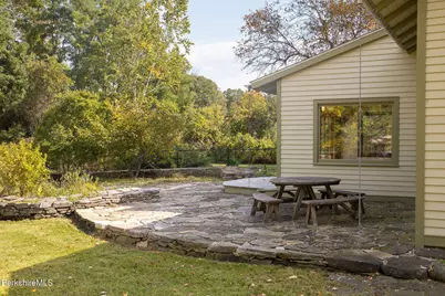 14 Glendale Middle Rd, Stockbridge, MA 01262 - Photo 7