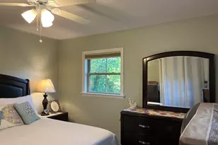 43 Doreen St, Pittsfield, MA 01201 - Photo 25