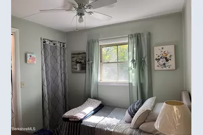 43 Doreen St, Pittsfield, MA 01201 - Photo 19