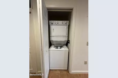 872 Jj's Lodge, Hancock, MA 01237 - Photo 5